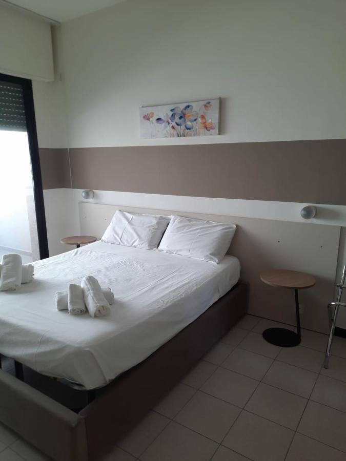 Hotel Baia Verde Gallipoli Buitenkant foto