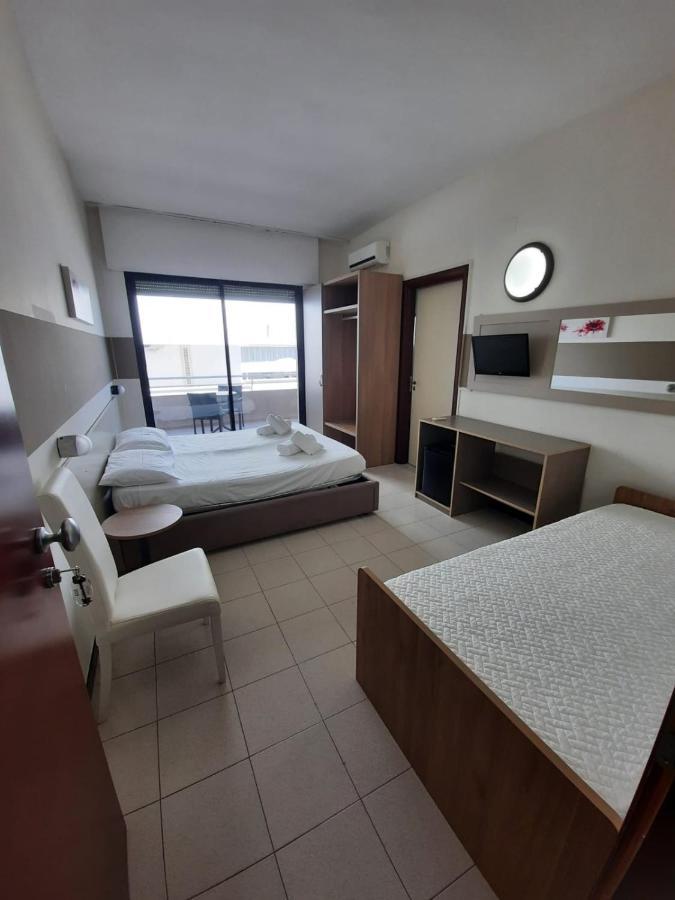 Hotel Baia Verde Gallipoli Buitenkant foto